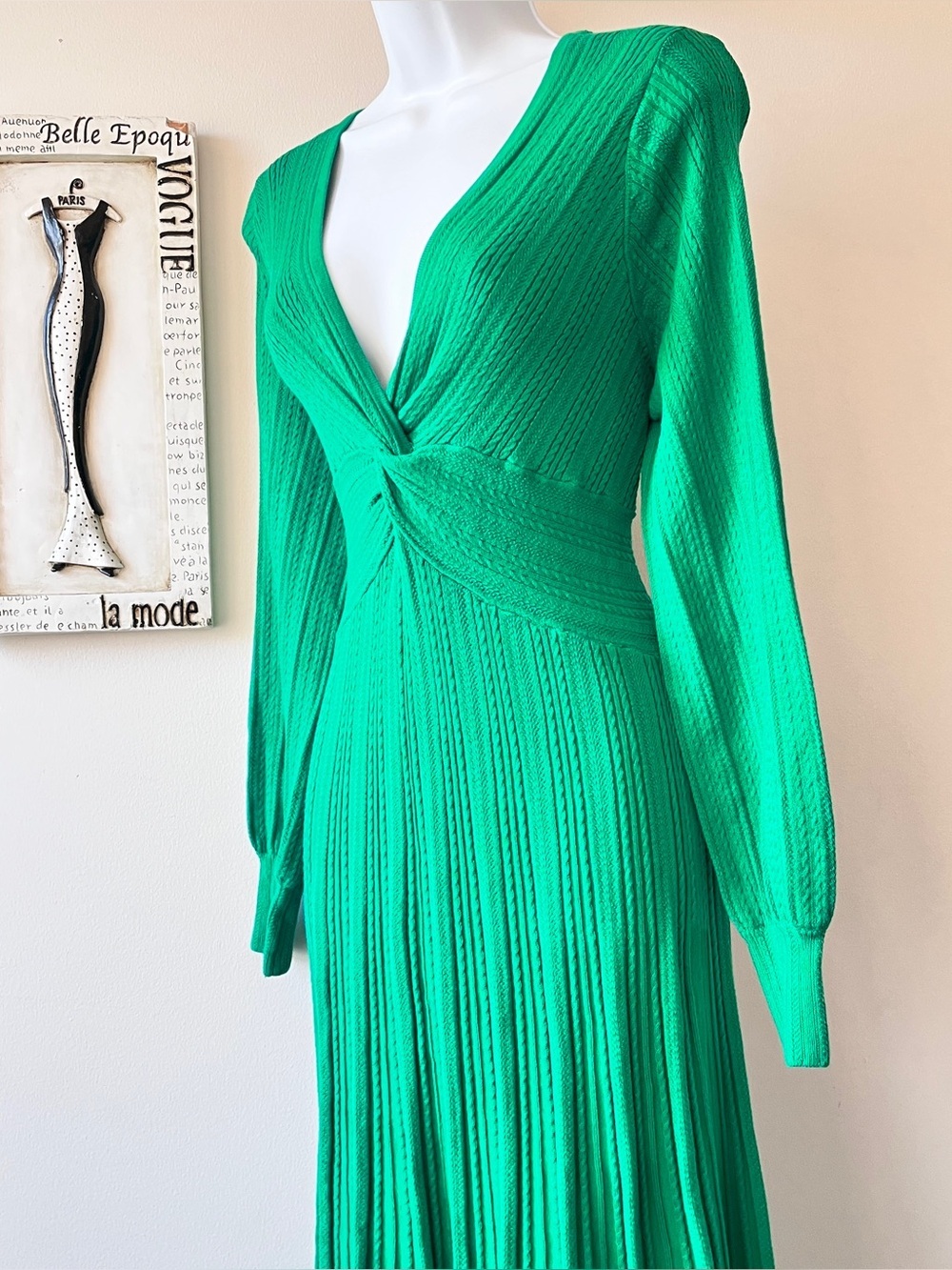 Boden Green V-Neck Twist Knit Midi Dress Size 10 - Picture 6 of 11